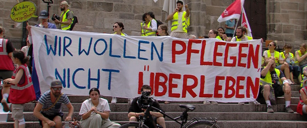 Transparent "Wir wollen pflegen, nicht &uuml;berleben" (Quelle: RIK)